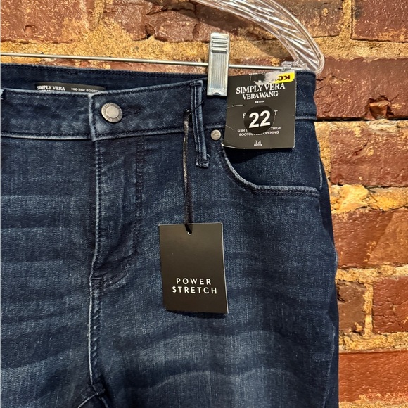 *NWT* Simple Vera Wang Dark Blue Women's Jeans Size 14P - Picture 2 of 6